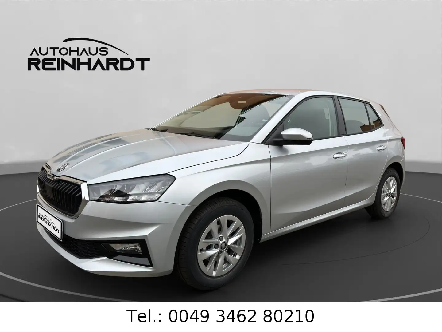 Skoda Fabia FABIA ESSENCE 1.0 MPI/LED/SHZ/PDC/BLUETOOTH Silber - 1