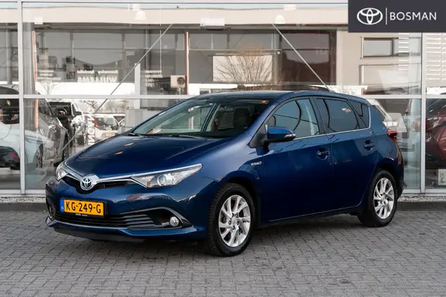 Toyota Auris 1.8 Hybrid Trend