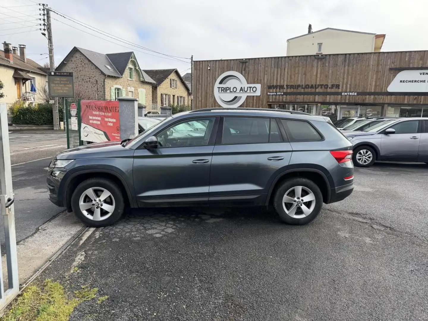 Skoda Kodiaq 1.4 TSI - 125 Active gps + clim + Radar AR Grau - 2
