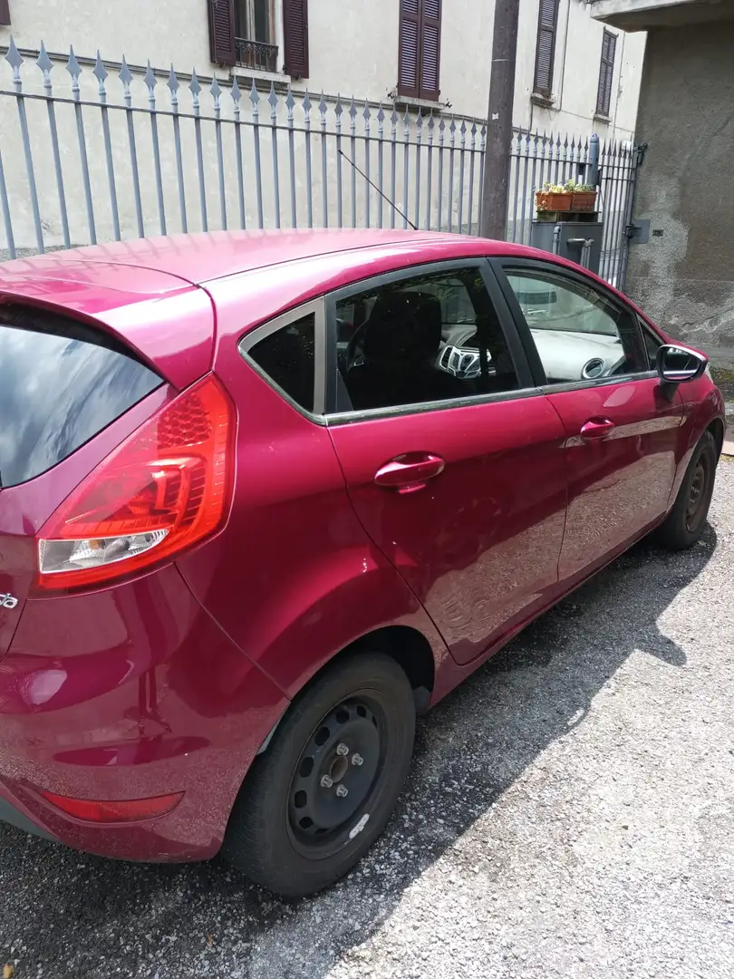 Ford Fiesta Fiesta 5p 1.2 16v + 82cv Mauve - 2
