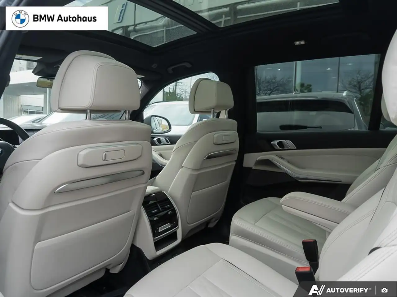 BMW X7 снимка BMW X7