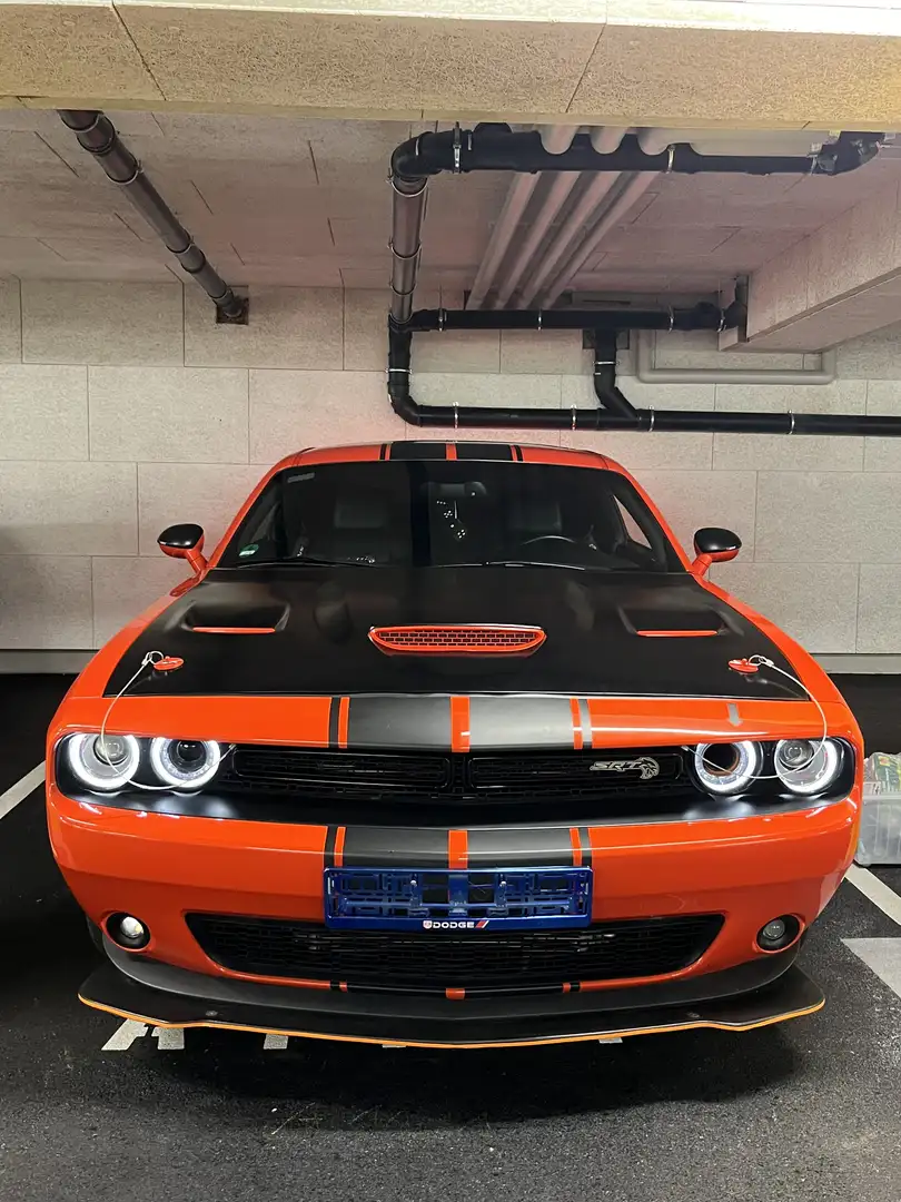 Dodge Challenger Automatik SXT Plus - 1