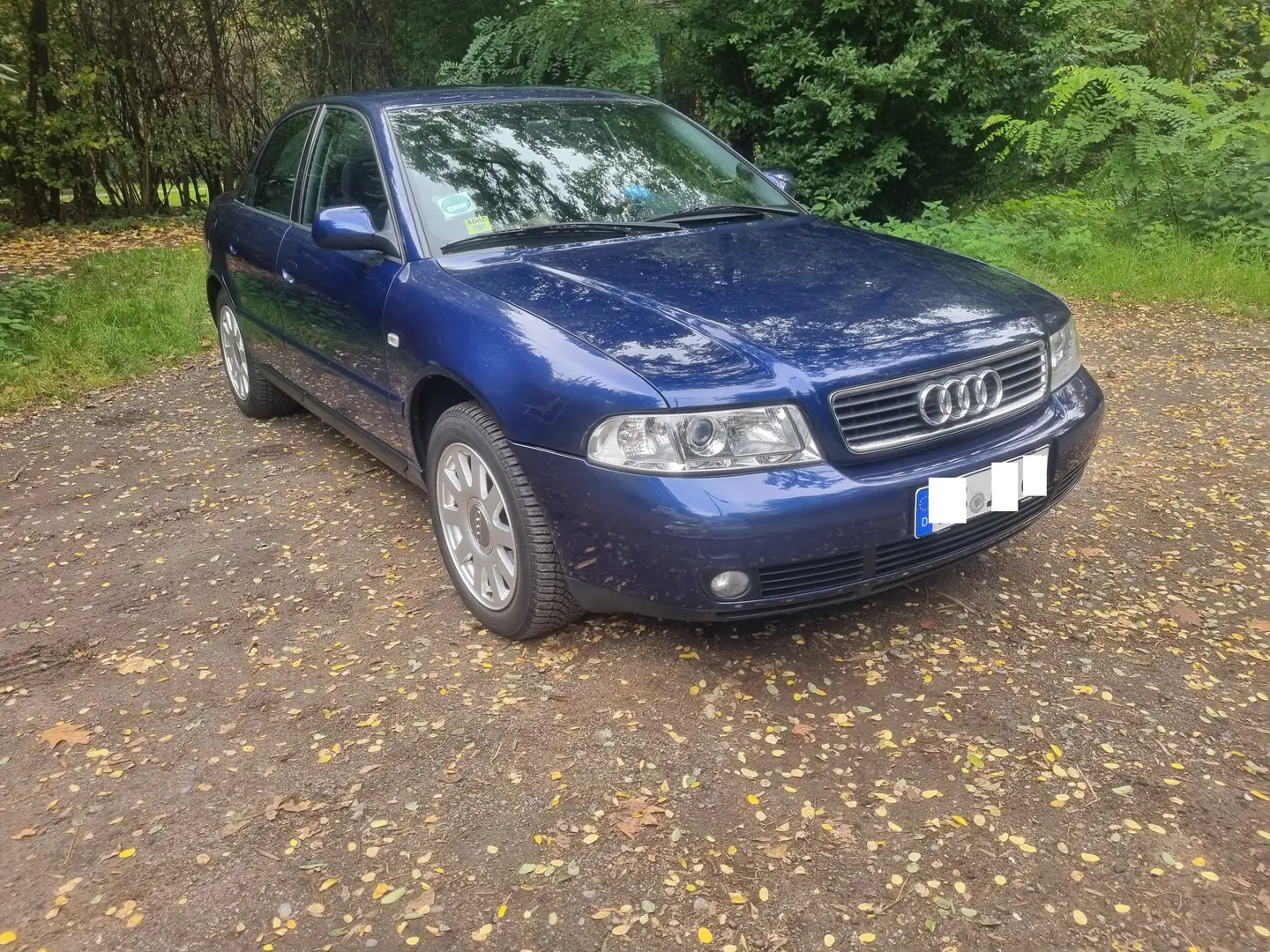 Audi A4 B5 1,8T Limo  Facelift Autom 154000KM Niebieski - 2