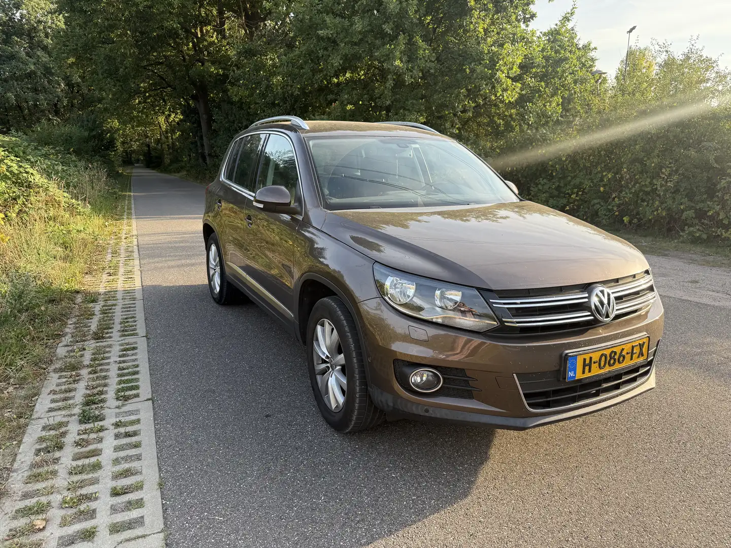 Volkswagen Tiguan 1.4 TSI Sport&Style Bruin - 2