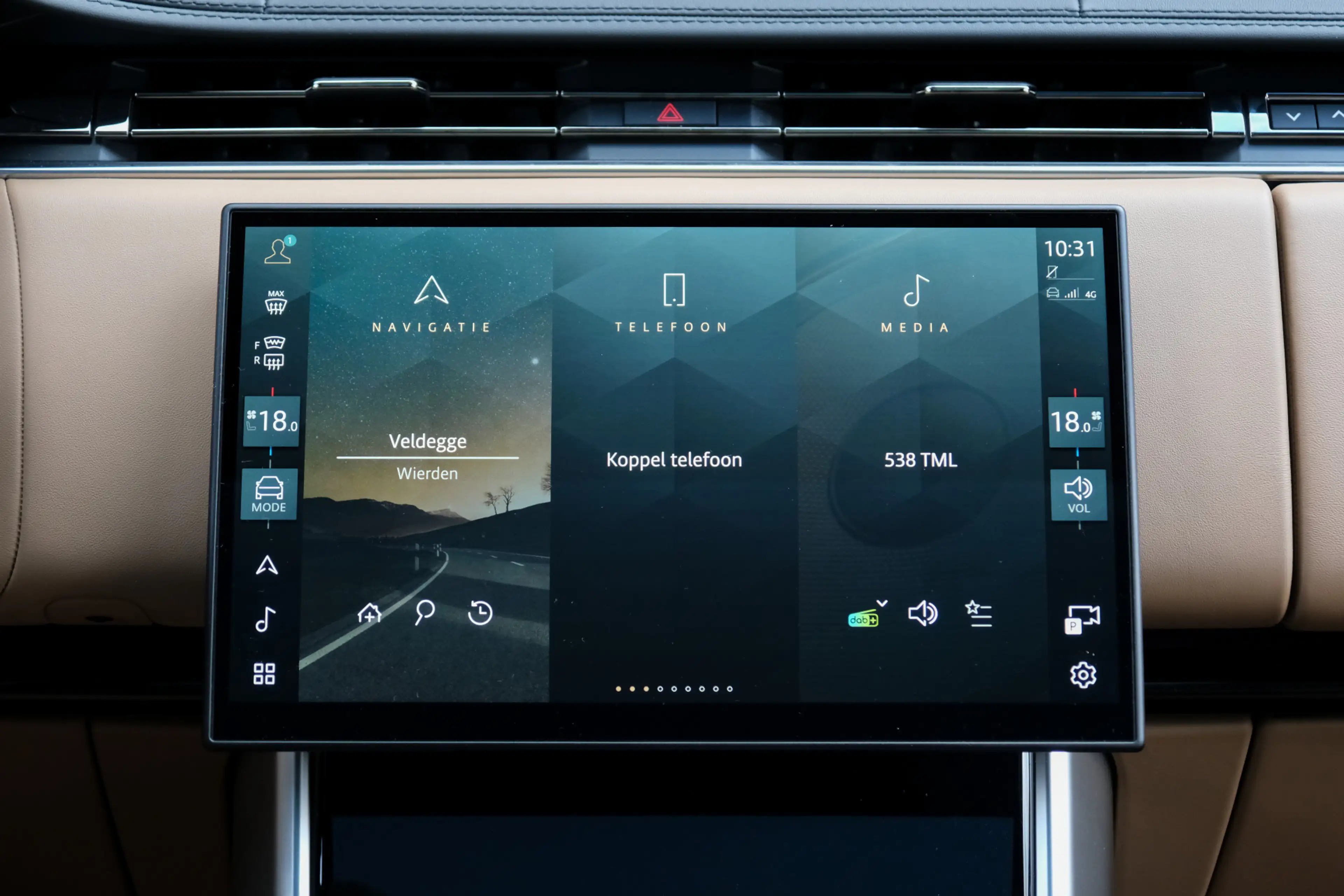 Land Rover Range Rover P550e Autobiography | NP € 202.274,- | uitgevoerd — photo 35