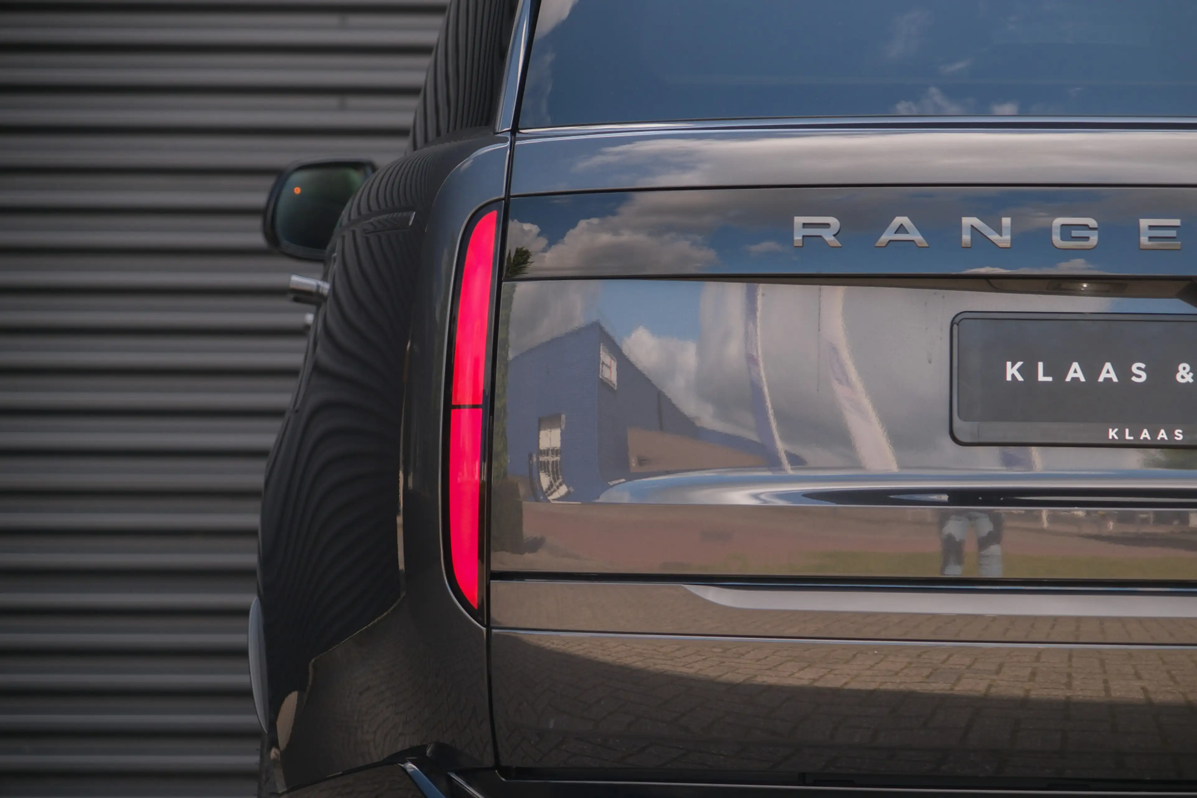 Land Rover Range Rover P550e Autobiography | NP € 202.274,- | uitgevoerd — photo 25