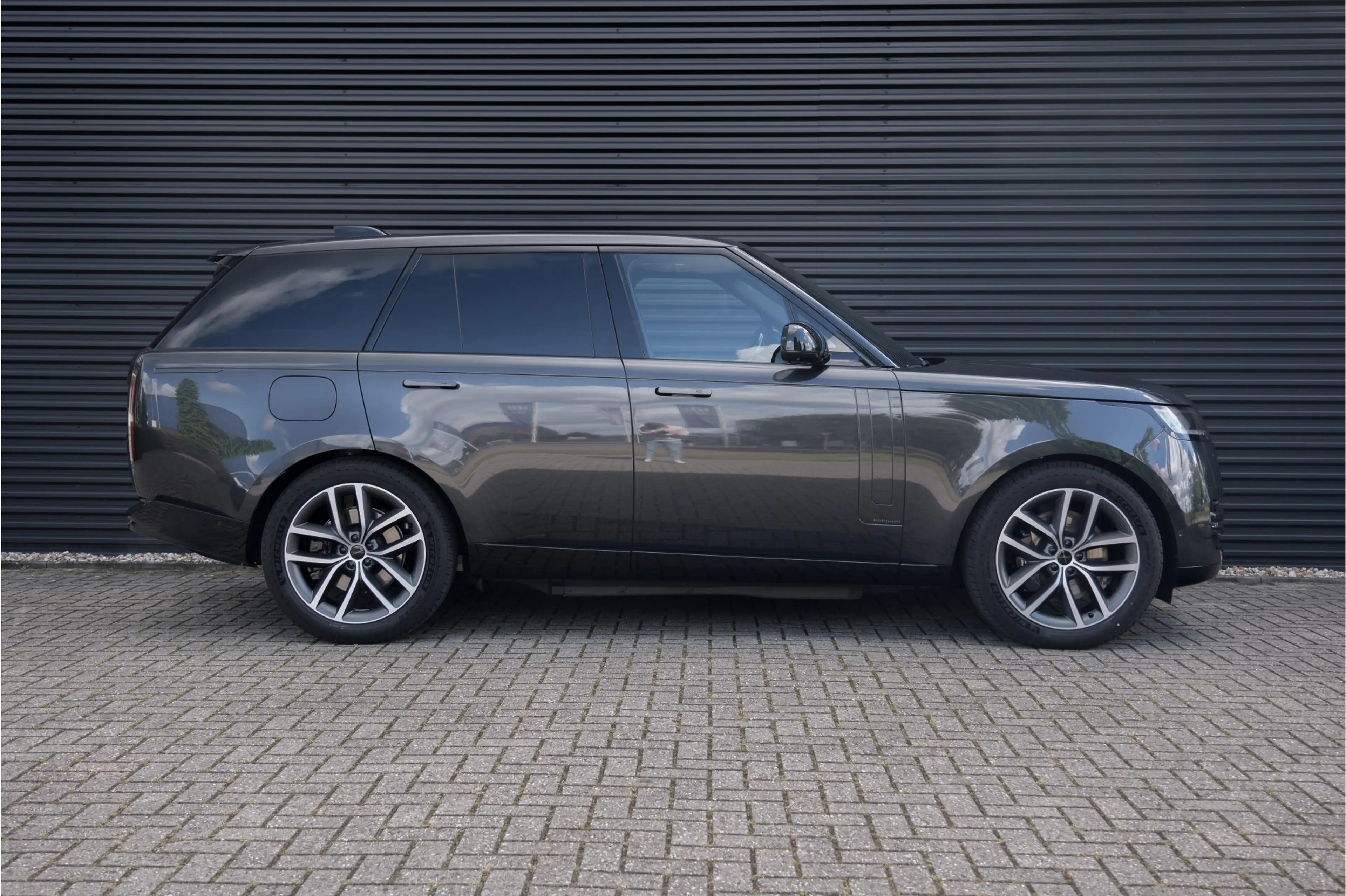 Land Rover Range Rover P550e Autobiography | NP € 202.274,- | uitgevoerd — photo 9