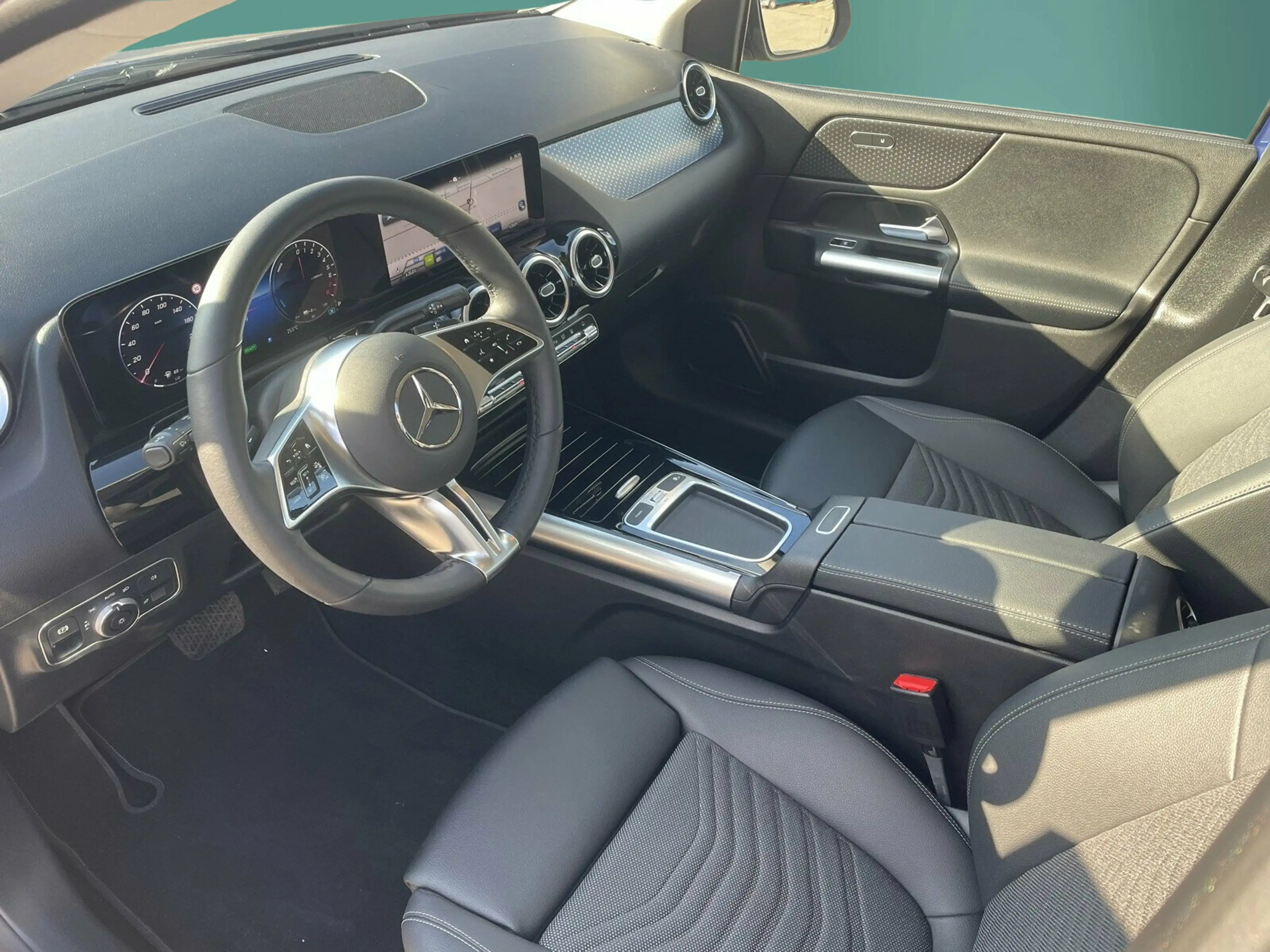 Mercedes-Benz B 250 B 250 e PROGRESSIVE+DISTRO+360°+EASYP+LENKHZ+TWA — photo 12