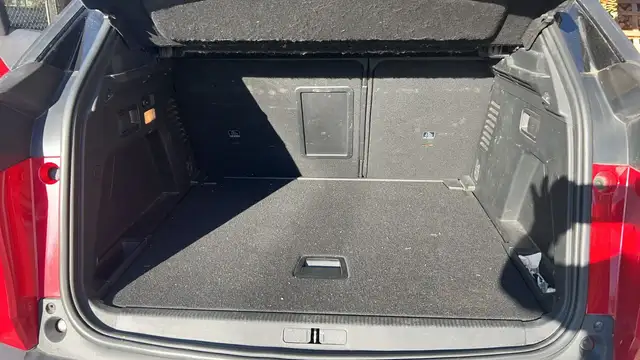 Peugeot 3008 view 14