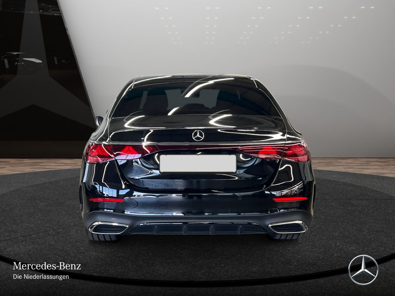 Mercedes-Benz E 220 d AMG WideScreen 360° Distr+ LED Night PTS — photo 9