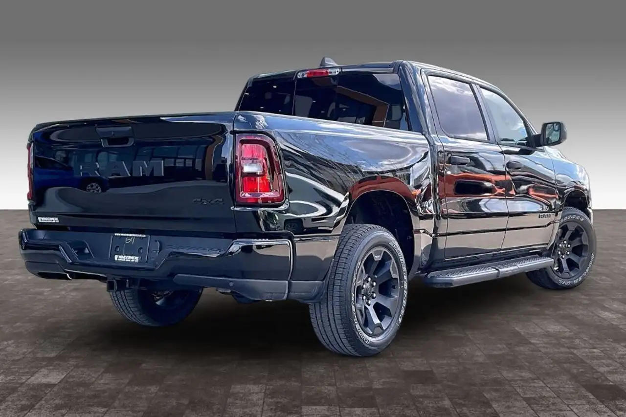 RAM 1500 снимка RAM 1500