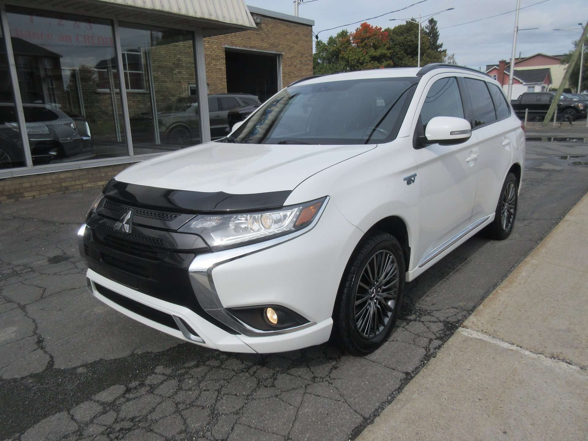 2022 Mitsubishi Outlander PHEV