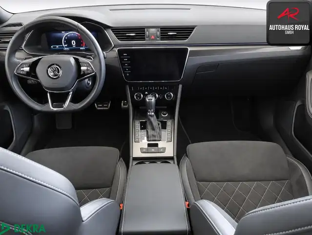 Skoda Superb view 2