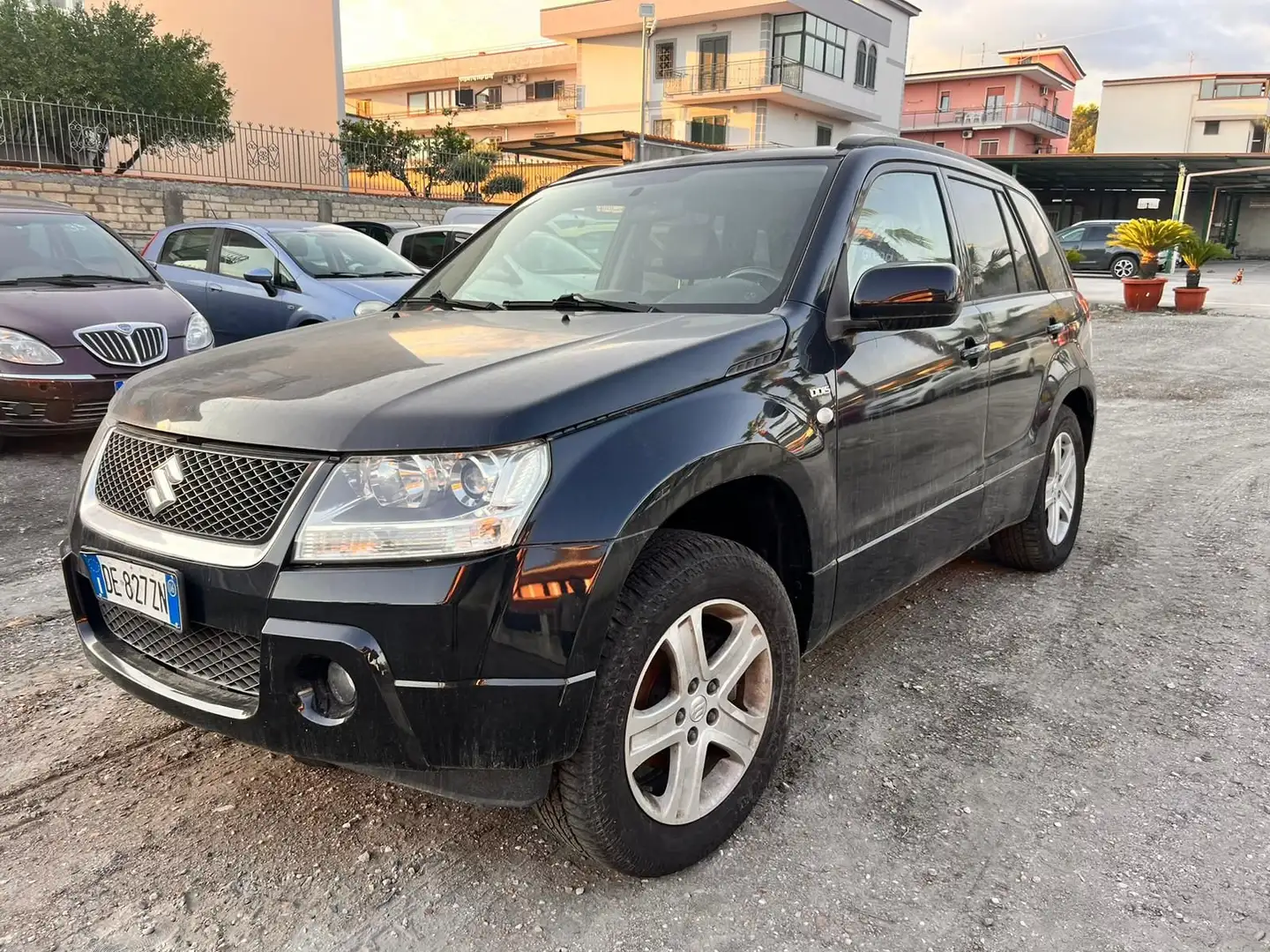 Suzuki Grand Vitara Grand Vitara 1.9 DDiS 5 porte Executive LEGGI - 1