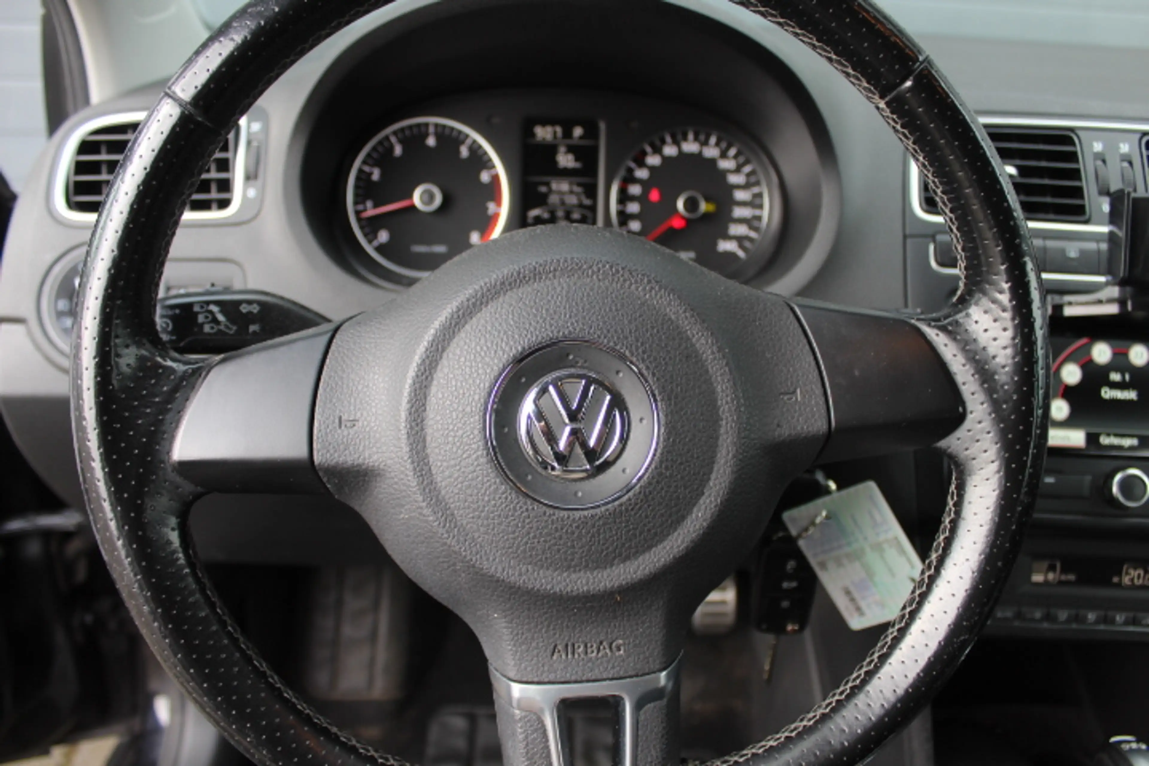 Volkswagen Polo Cross 1.2 TSI Automaat, Airco, Cruise, PDC, Trekhaak — photo 9