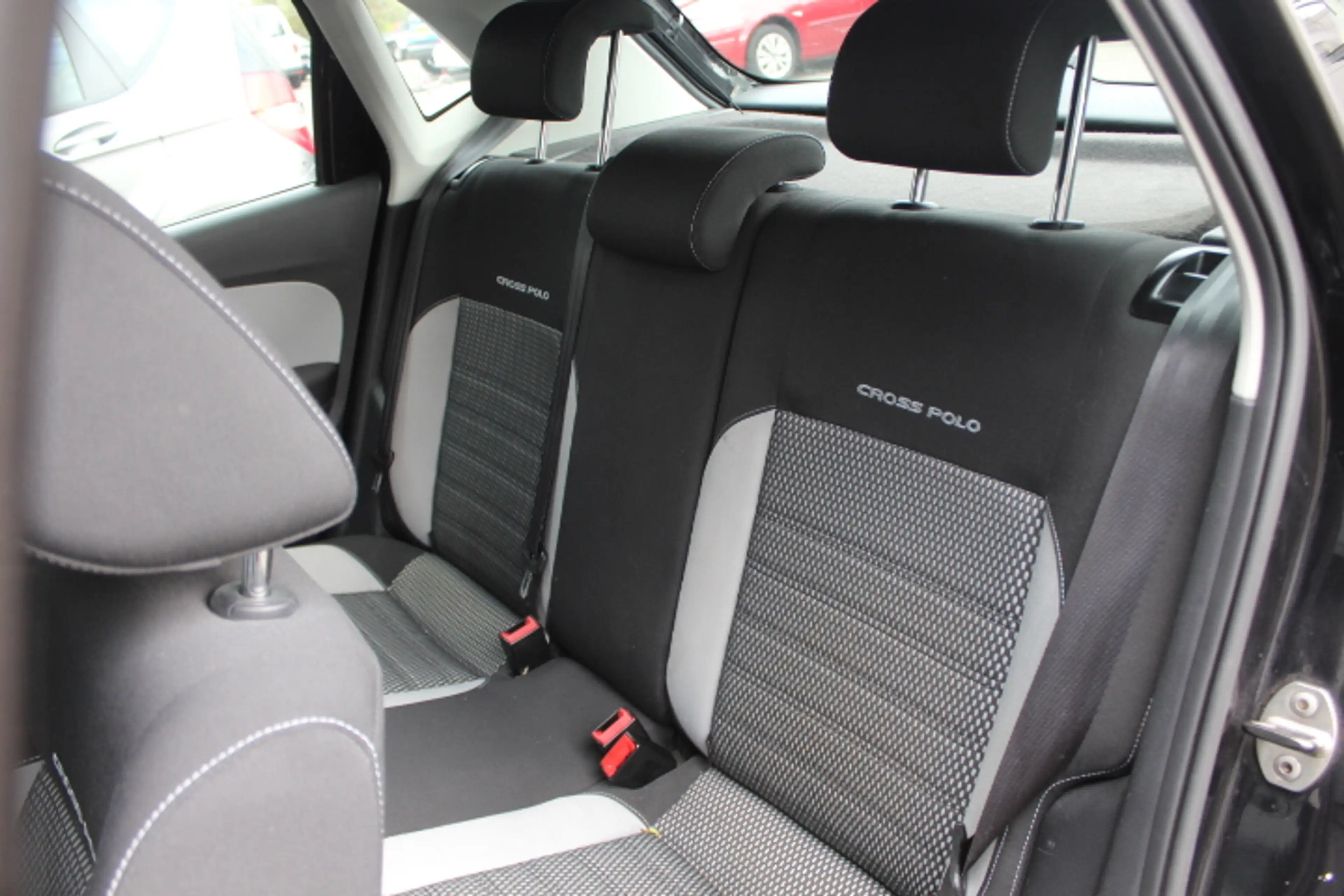 Volkswagen Polo Cross 1.2 TSI Automaat, Airco, Cruise, PDC, Trekhaak — photo 7