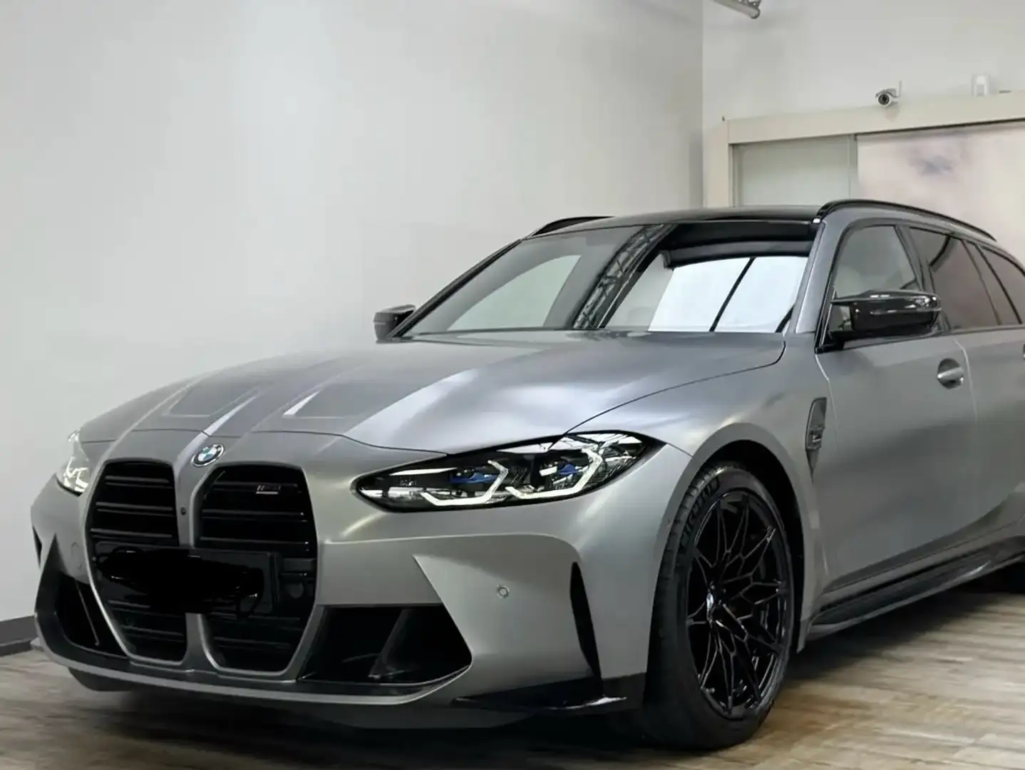 BMW M3 M3 Competition Touring MxDrive Plateado - 1