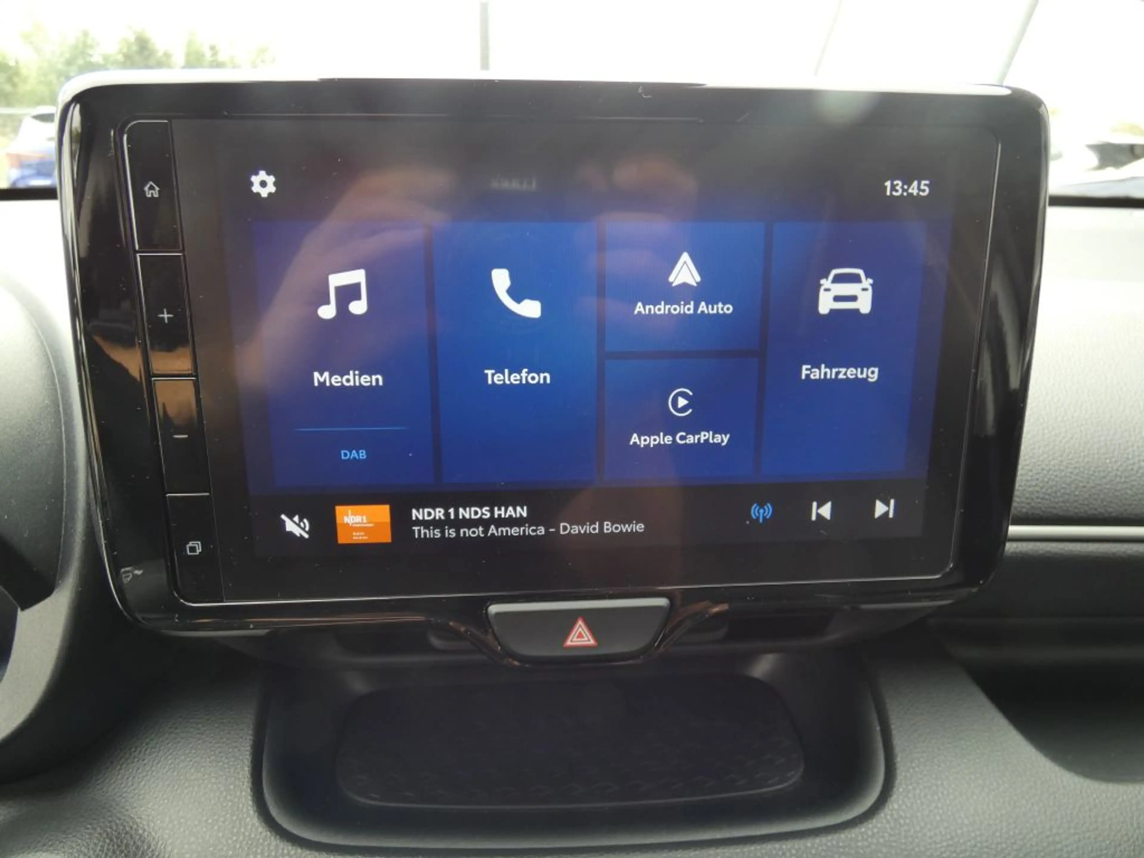 Toyota Yaris Hybrid 116 1.5 VVT-i Teamplayer — photo 10