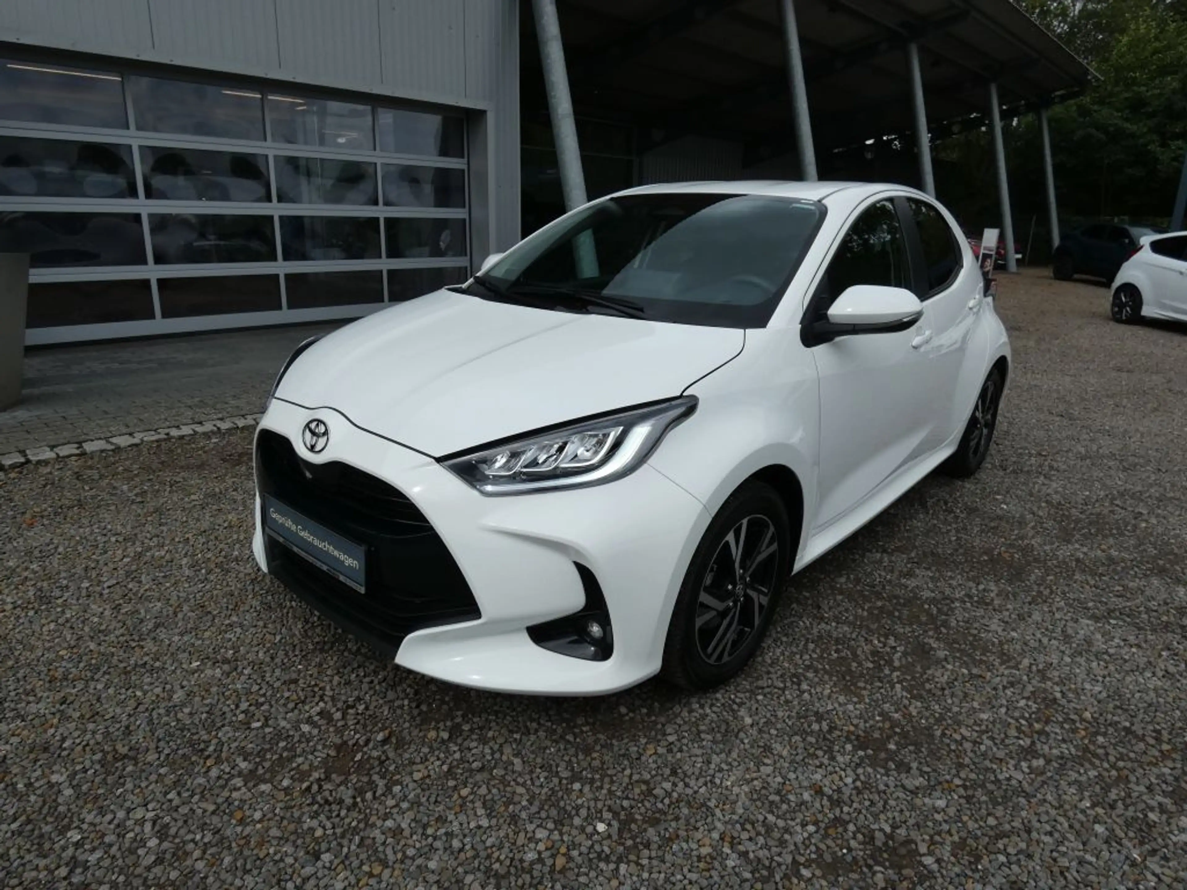 Toyota Yaris Hybrid 116 1.5 VVT-i Teamplayer — photo 5