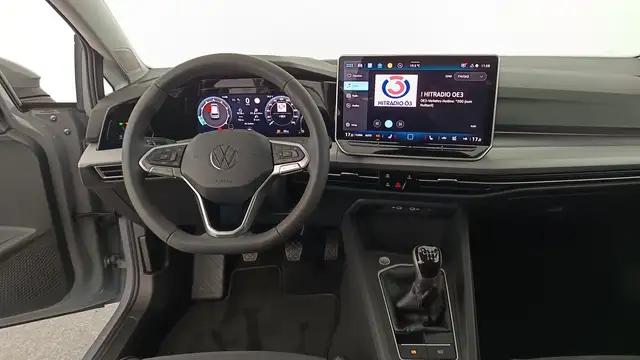 Volkswagen Golf view 12