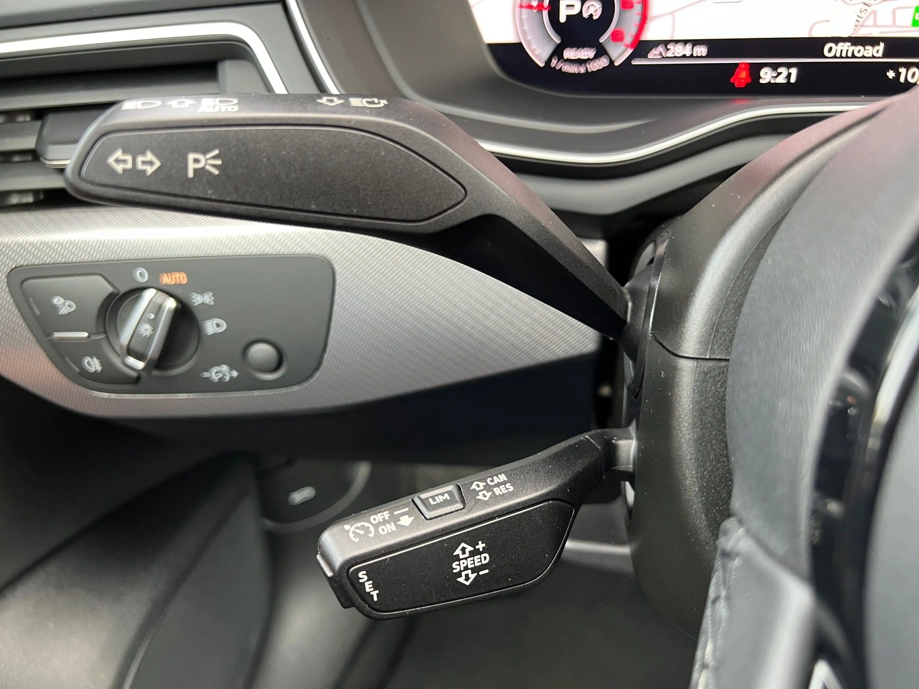 Audi A4 Avant 35 TDI advanced S-tronic| VIRTUAL COCKPIT — photo 42