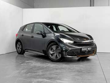 58 kWh 204PK / Carplay / 360° Cam / Keyless / ACC / GPS