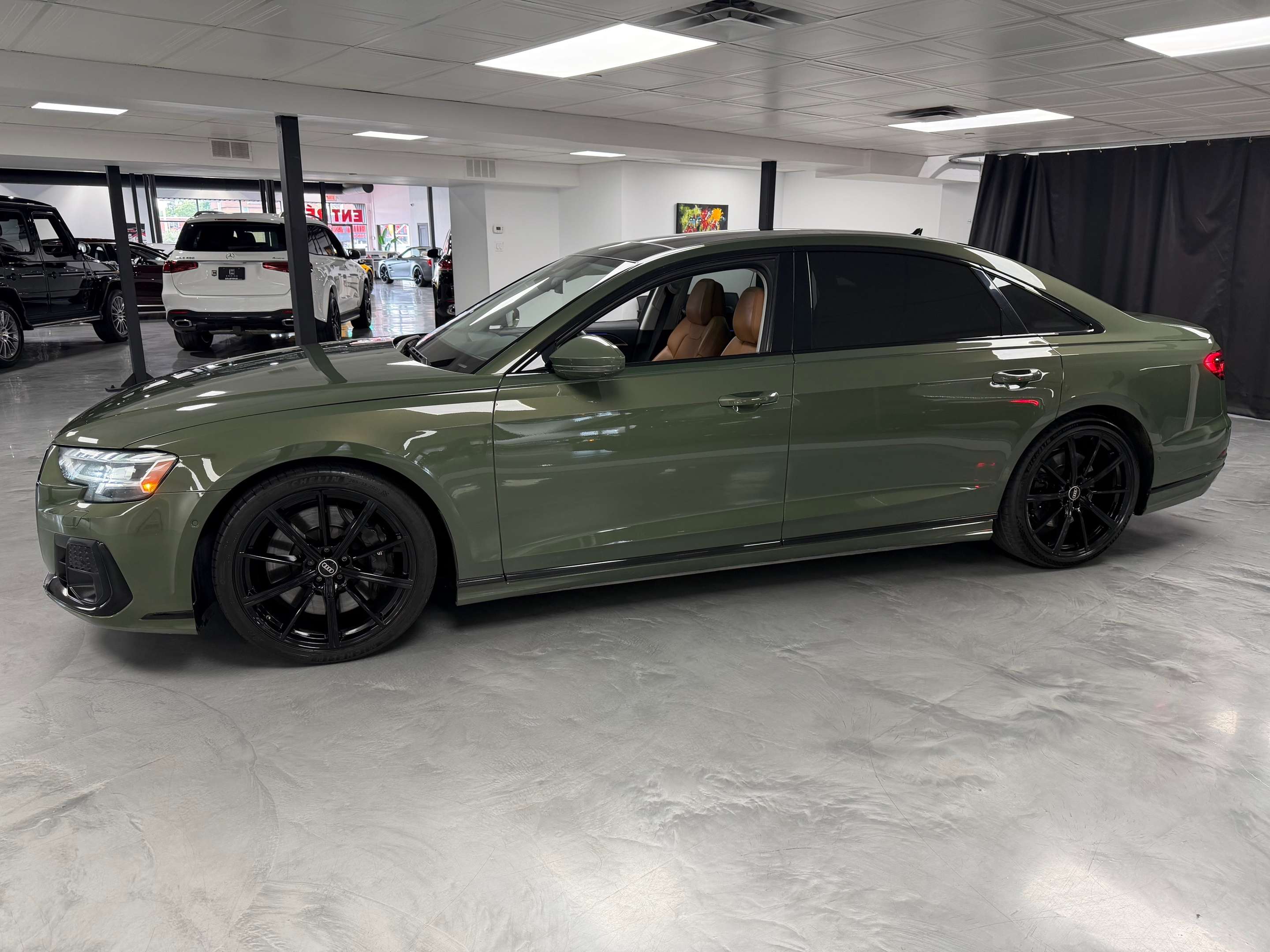 2023 Audi S8 V8 BI TURBO 563HP 0-100 3.8 SEC CARBON PKG — снимка 1