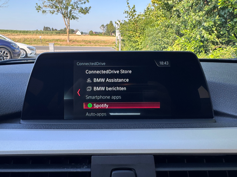 BMW 318 318i (EU6d-TEMP) leder/led koplampen/spotify/auto airco/… — photo 13