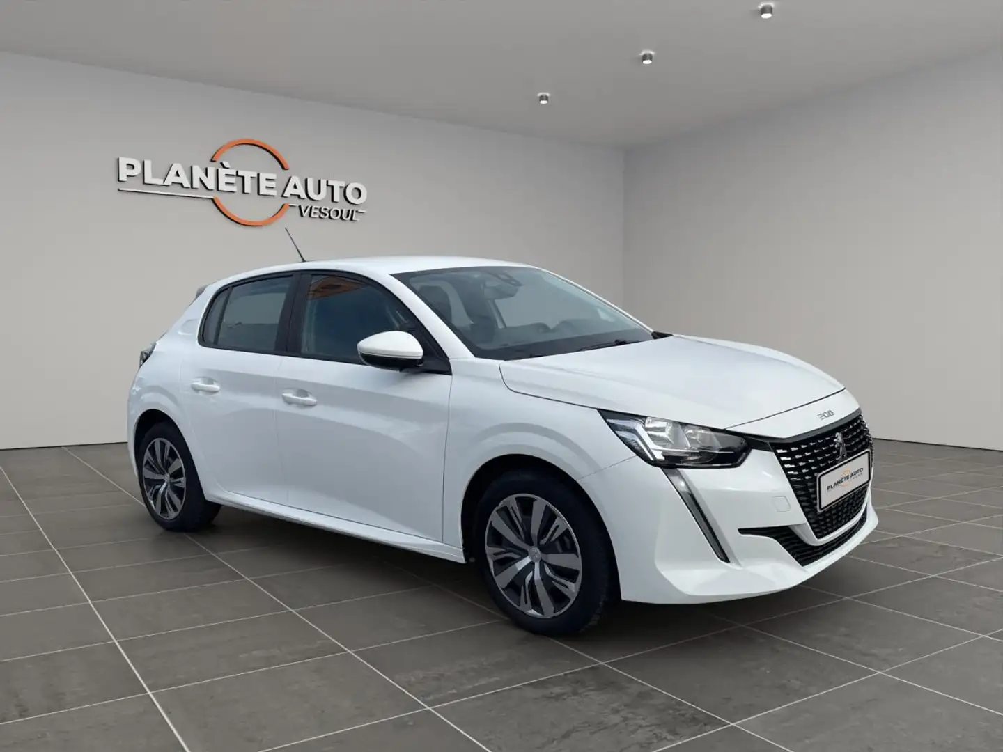 Peugeot 208 1.2 Essence 12V S\u0026S - 75  Active Business-Distri neuve. Blanc - 2