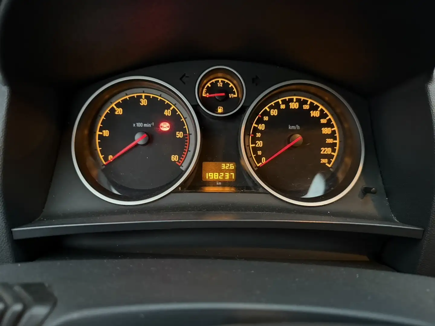 Opel Zafira 1.9 CDTI - 100 ch FAP Enjoy - 1