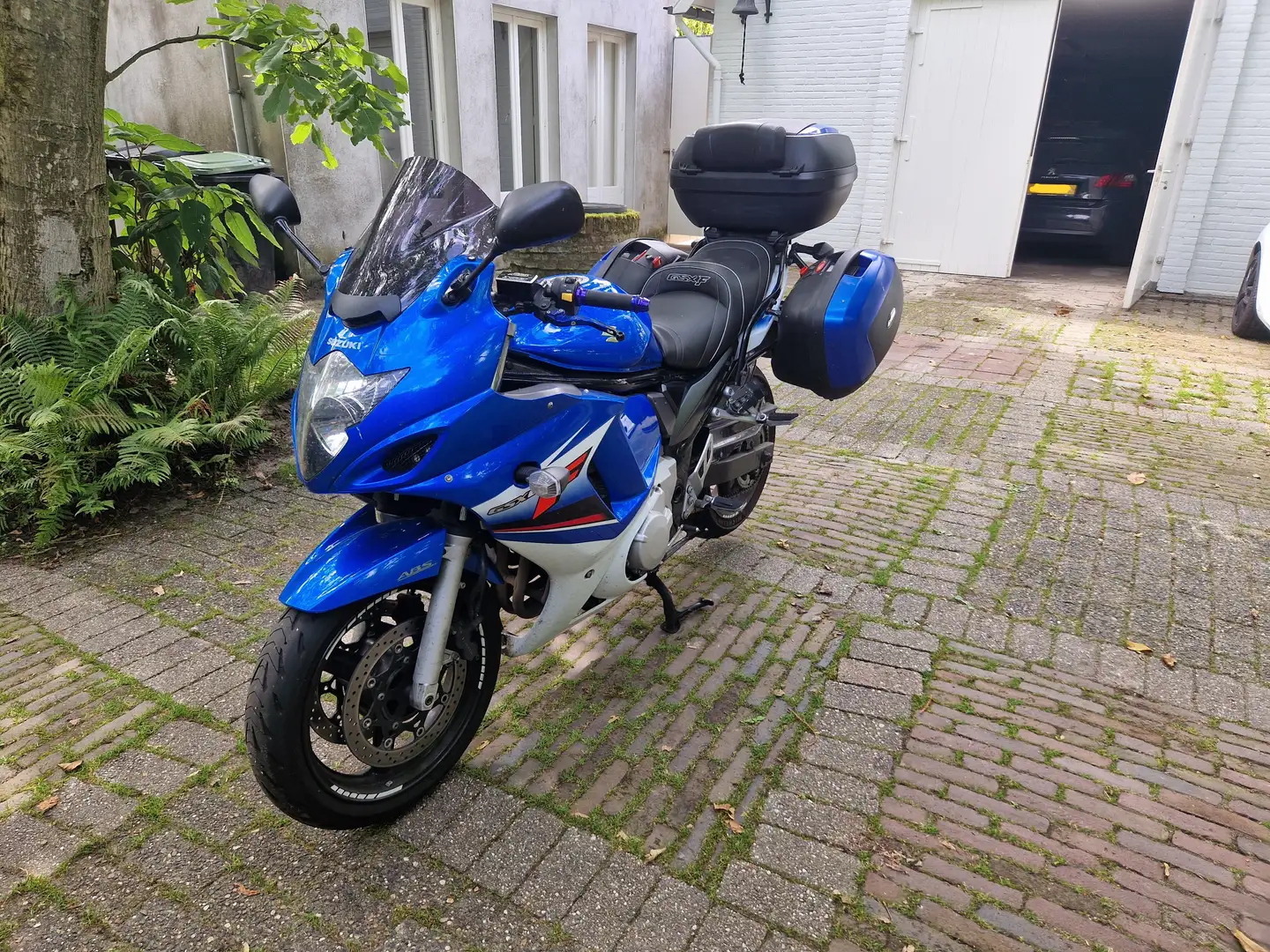 Suzuki GSX 650 - 1