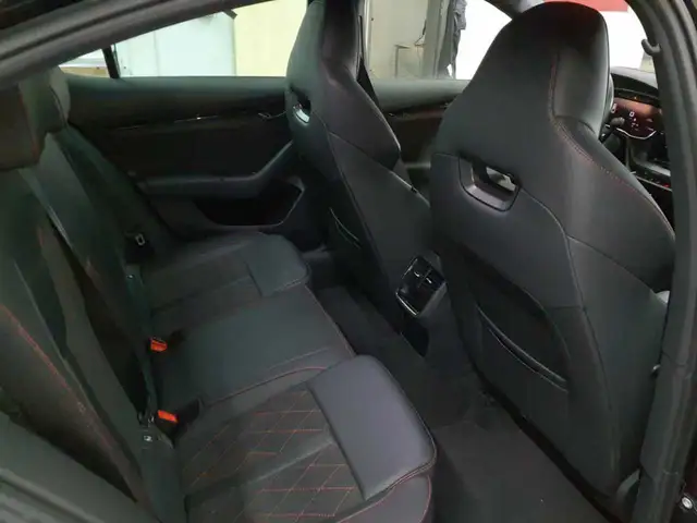 Skoda Octavia view 14