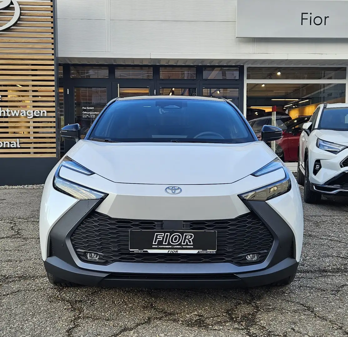 Toyota C-HR Active Drive Plugin Hybrid Weiß - 2