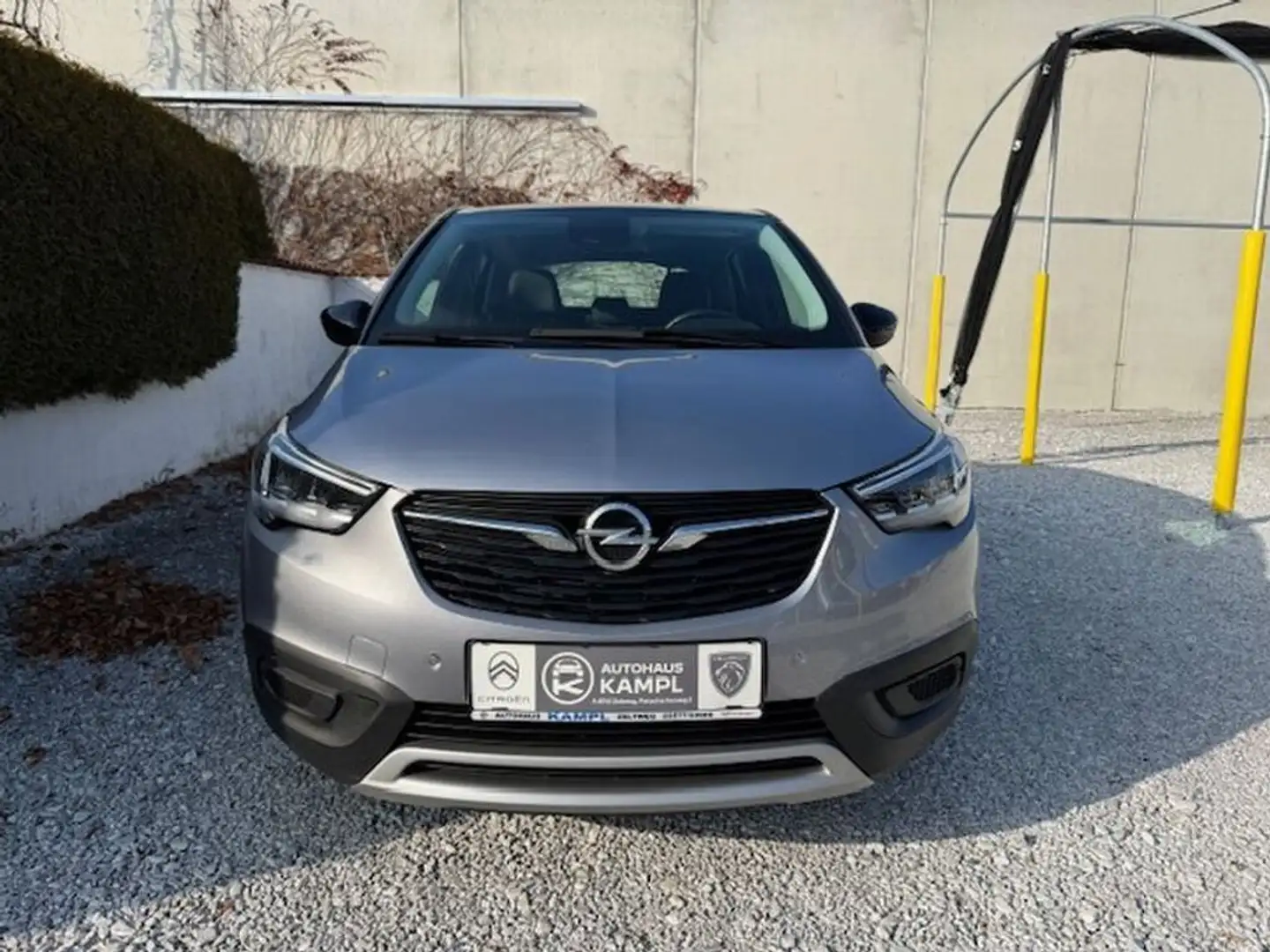 Opel Crossland 1,2 Turbo Direct Injection Innovation Silber - 2