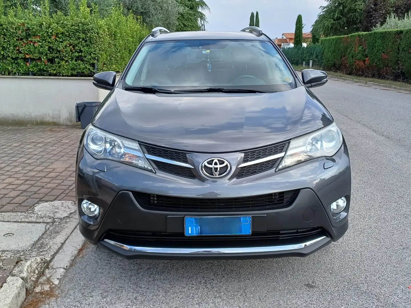 Toyota RAV 4 Grigio - 1