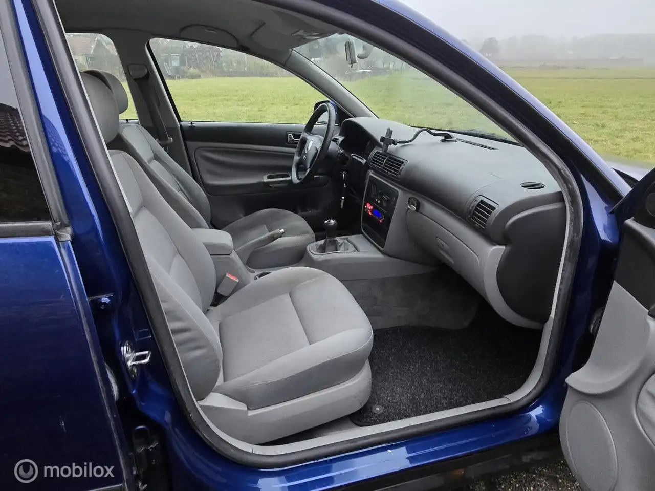 Volkswagen Passat 1.6 Trendline, foto 10