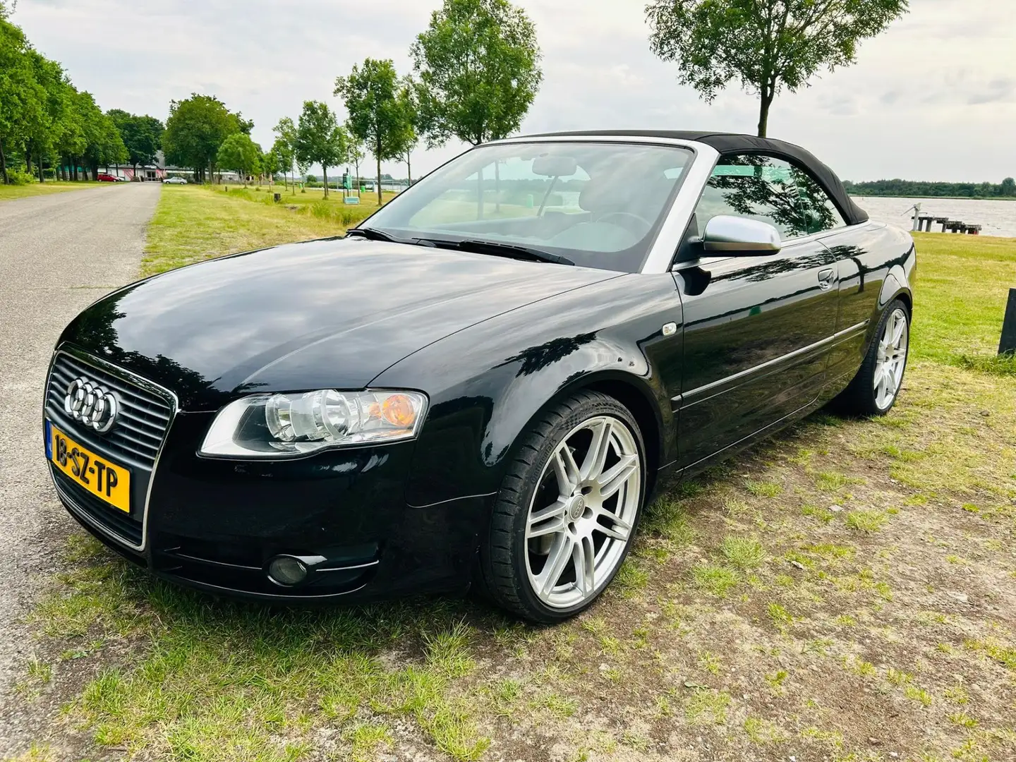 Audi A4 Cabriolet 1.8 Turbo Pro Line LEER/STOELVERW/CARPLA Zwart - 2