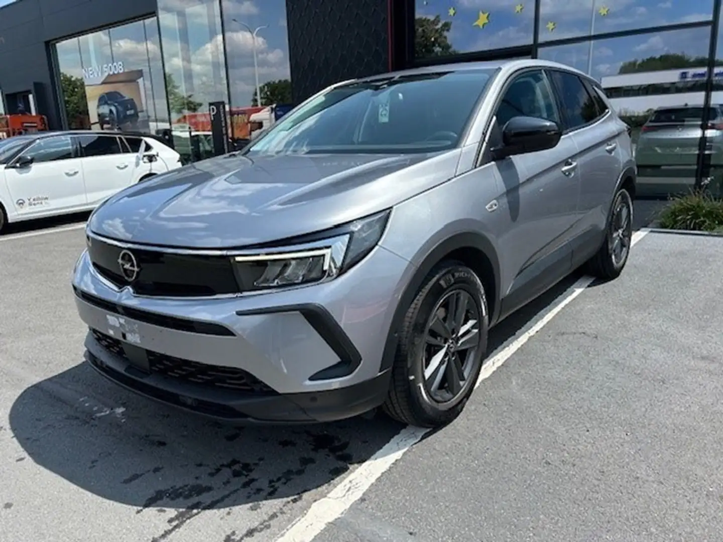 Opel Grandland 1.5 Turbo D Edition 130Pk AT8 Grijs - 1