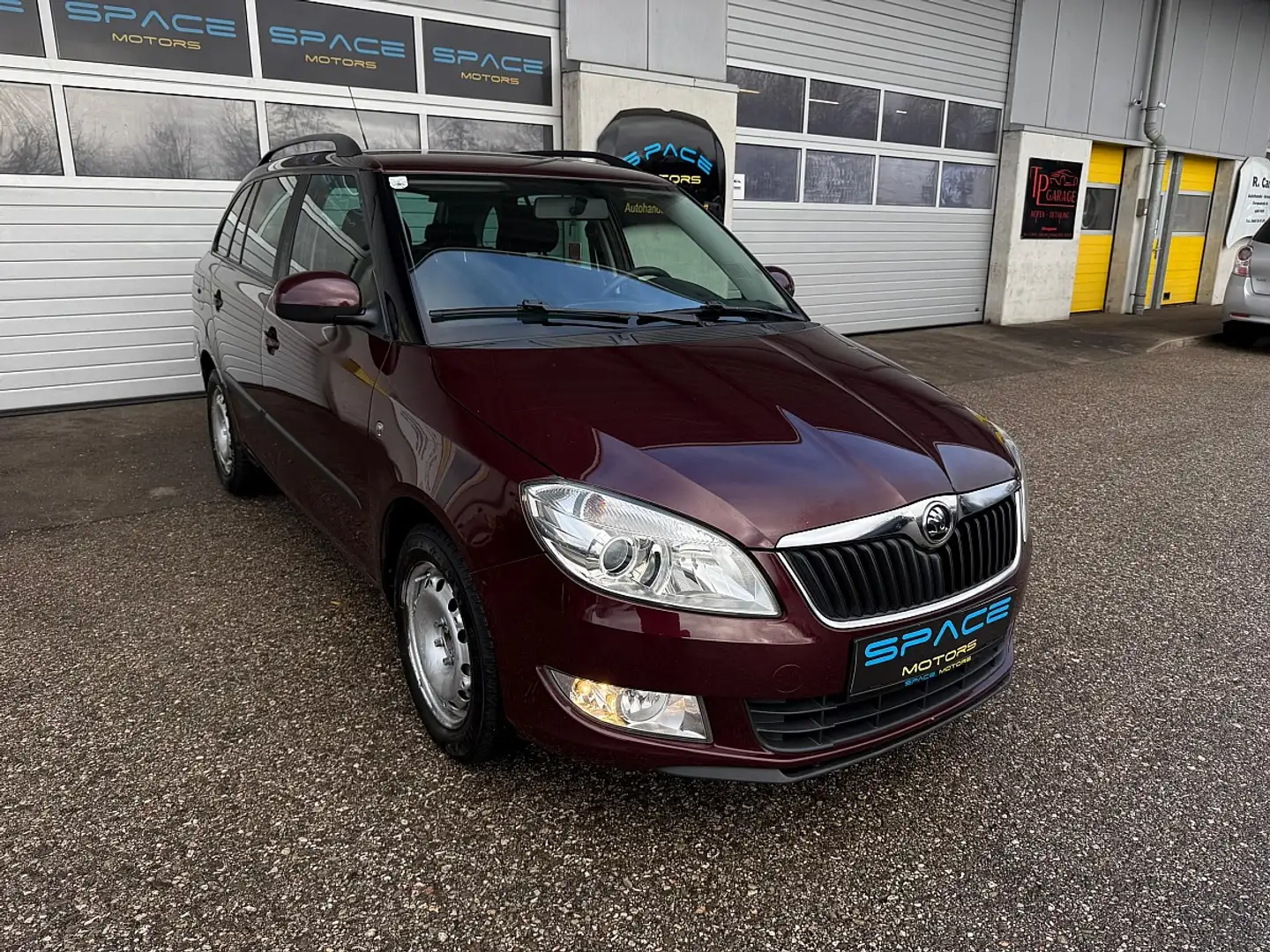 Skoda Fabia Combi Ambition 1,2 TSI Rot - 1