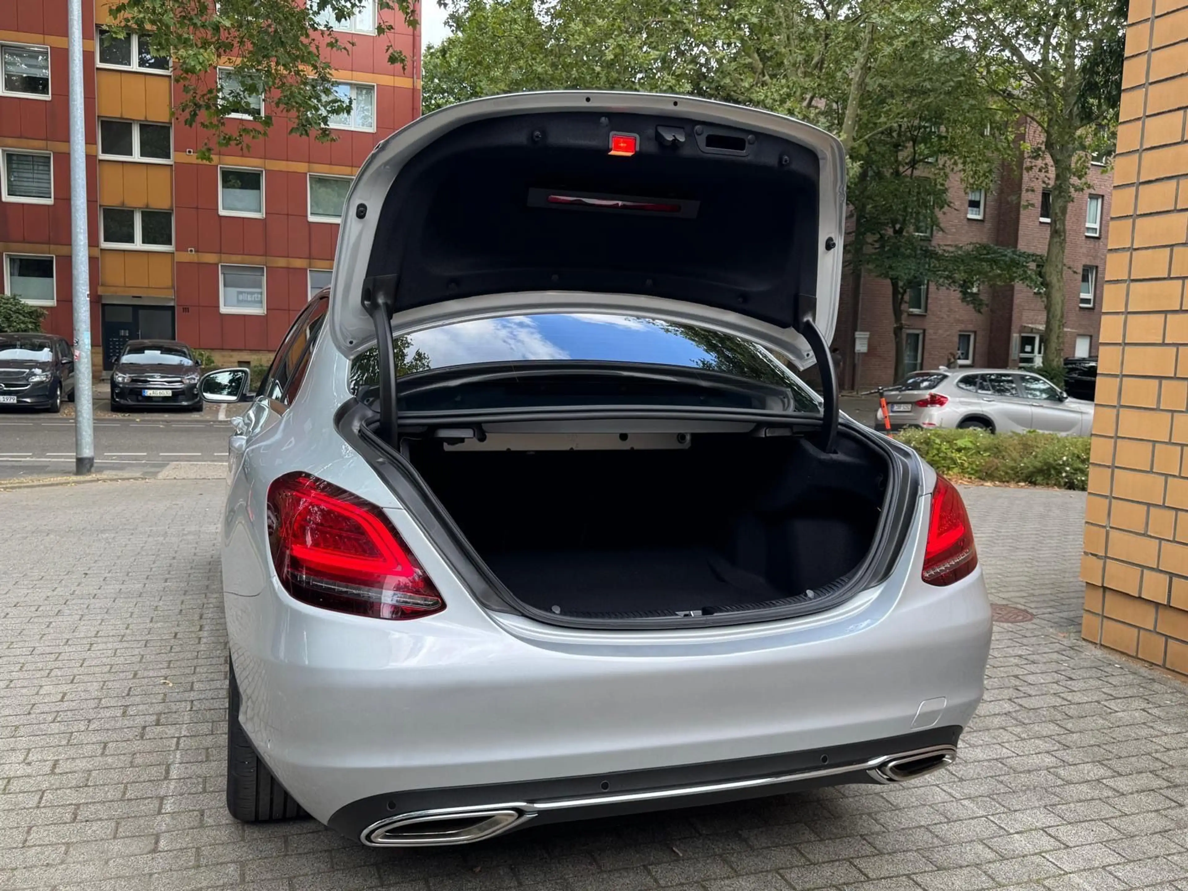 Mercedes-Benz C 400 4Matic Lim./1.HAND/89TKM/SCHIEBEDACH/EXCLU — photo 10