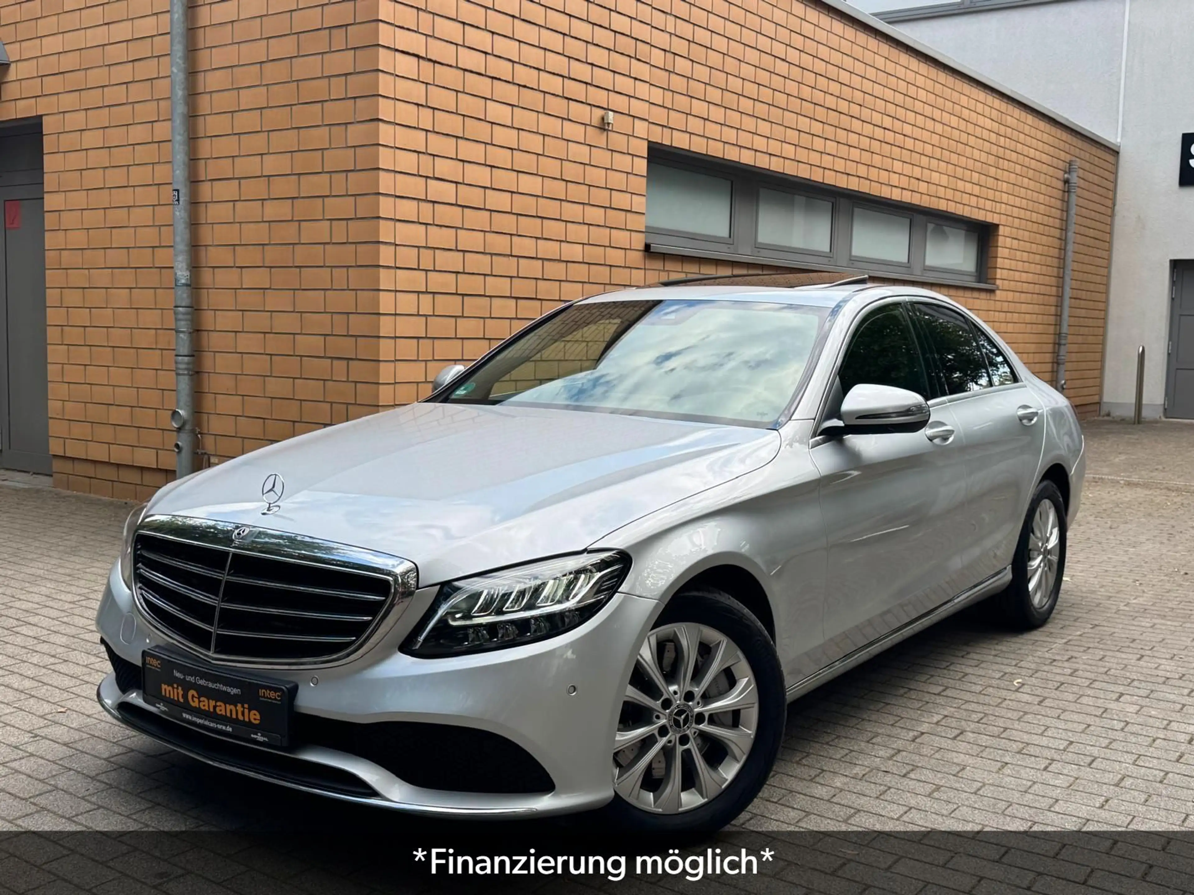 Mercedes-Benz C 400 4Matic Lim./1.HAND/89TKM/SCHIEBEDACH/EXCLU