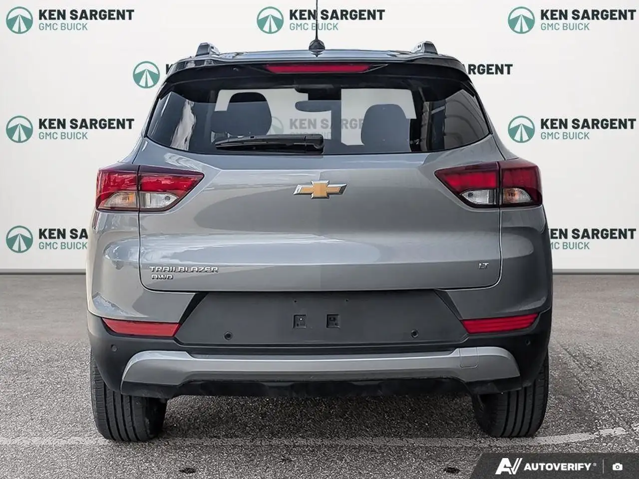 Chevrolet Trailblazer снимка Chevrolet Trailblazer