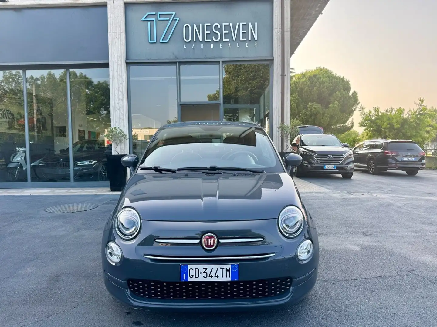 Fiat 500 500 1.0 hybrid Lounge 70cv Gris - 2