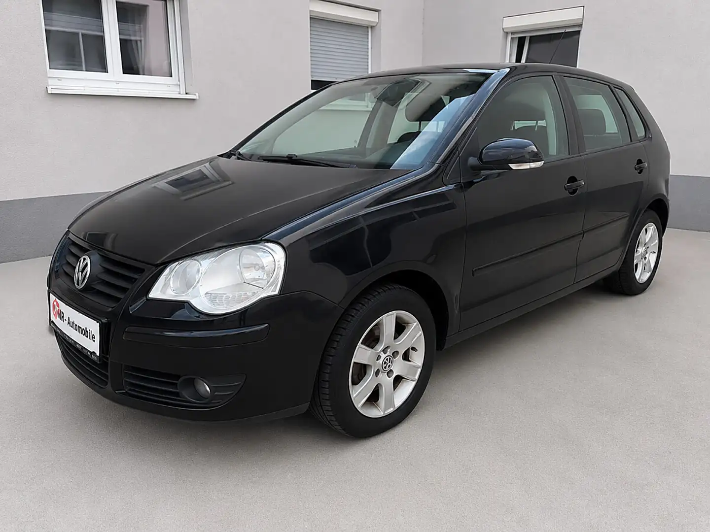 Volkswagen Polo Cool Family 1,2 Schwarz - 2
