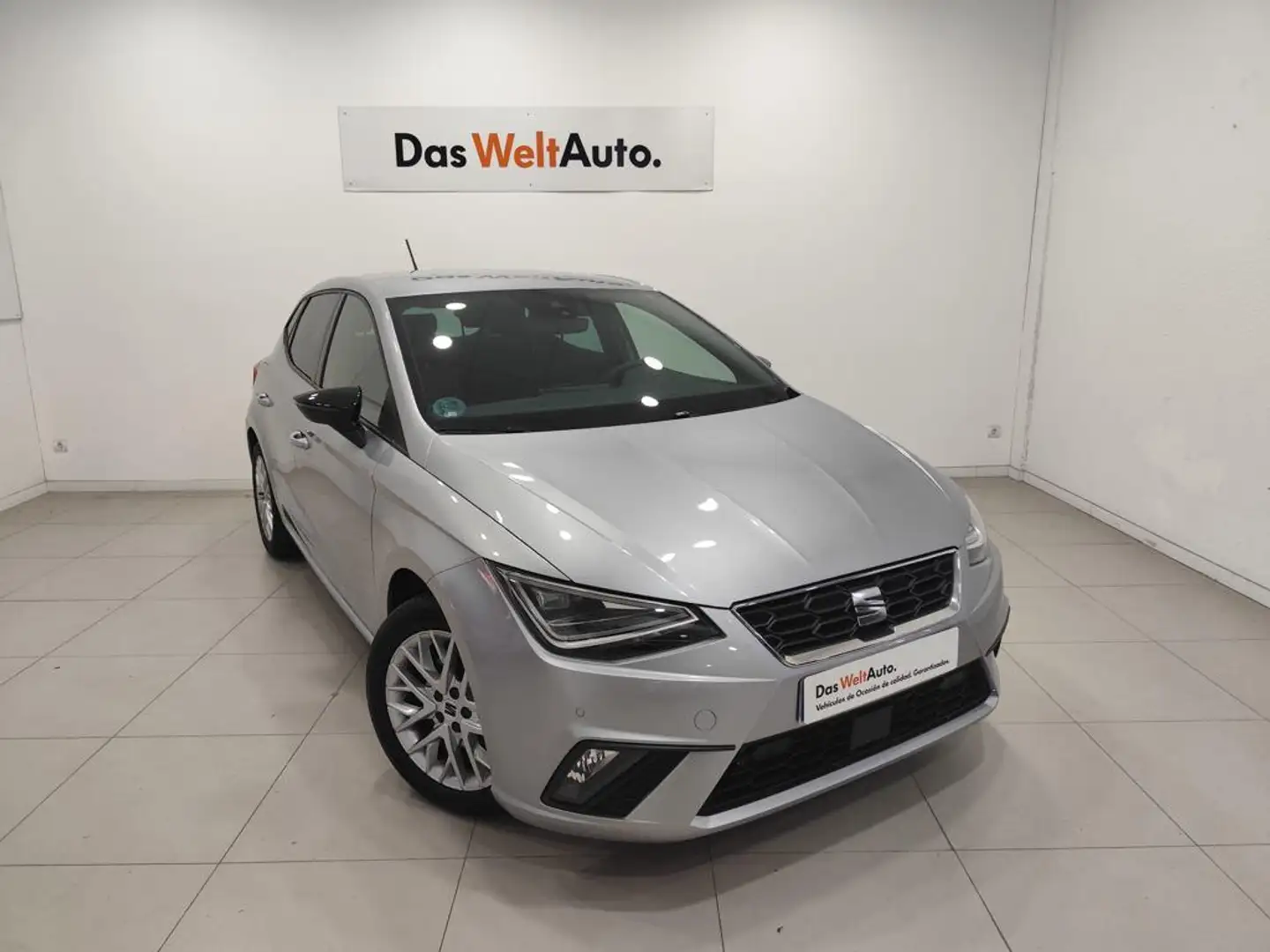 SEAT Ibiza 1.0 TSI S&S FR XS 110 Argent - 1
