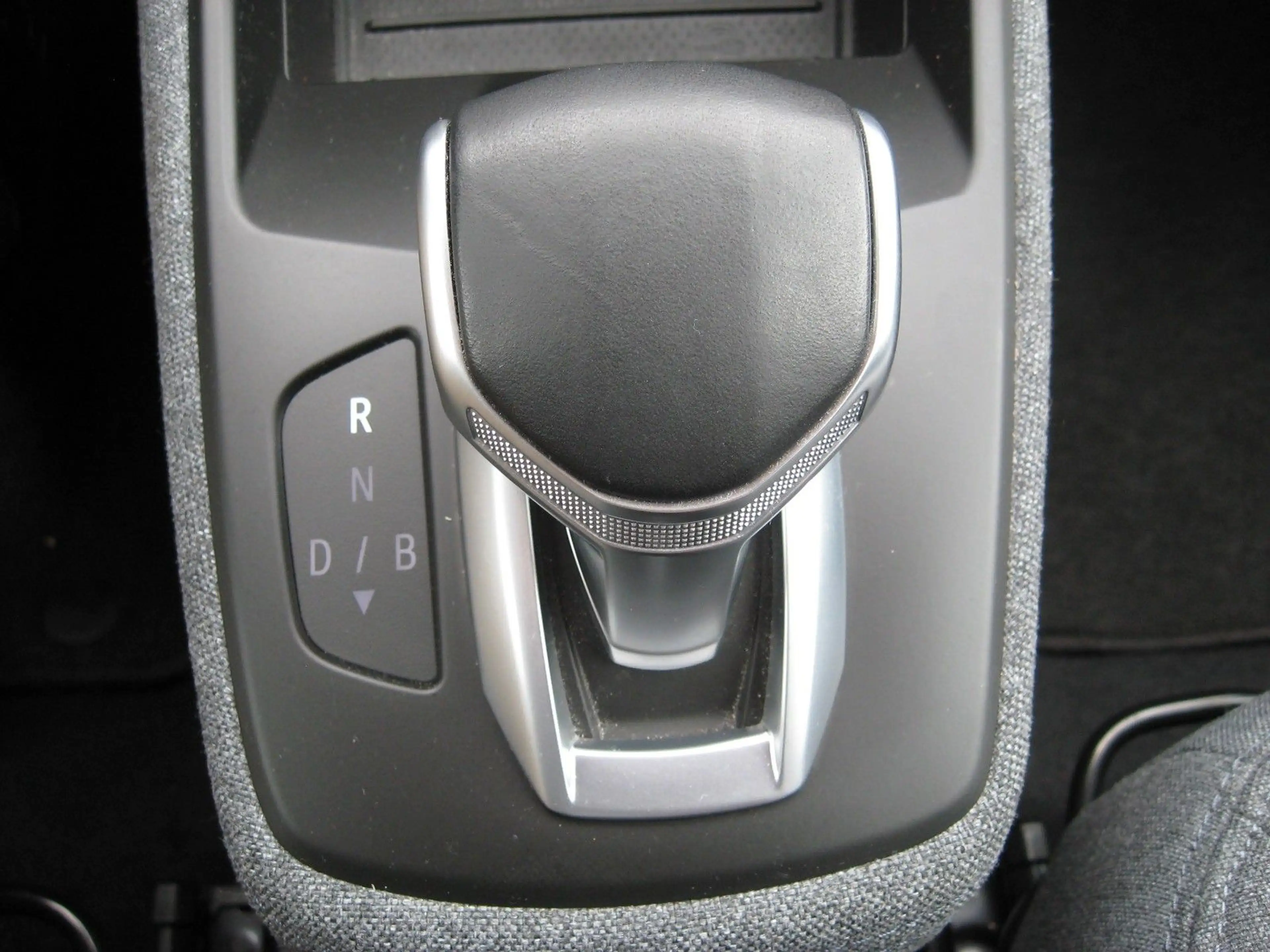 Renault ZOE Zoe Evolution — photo 14