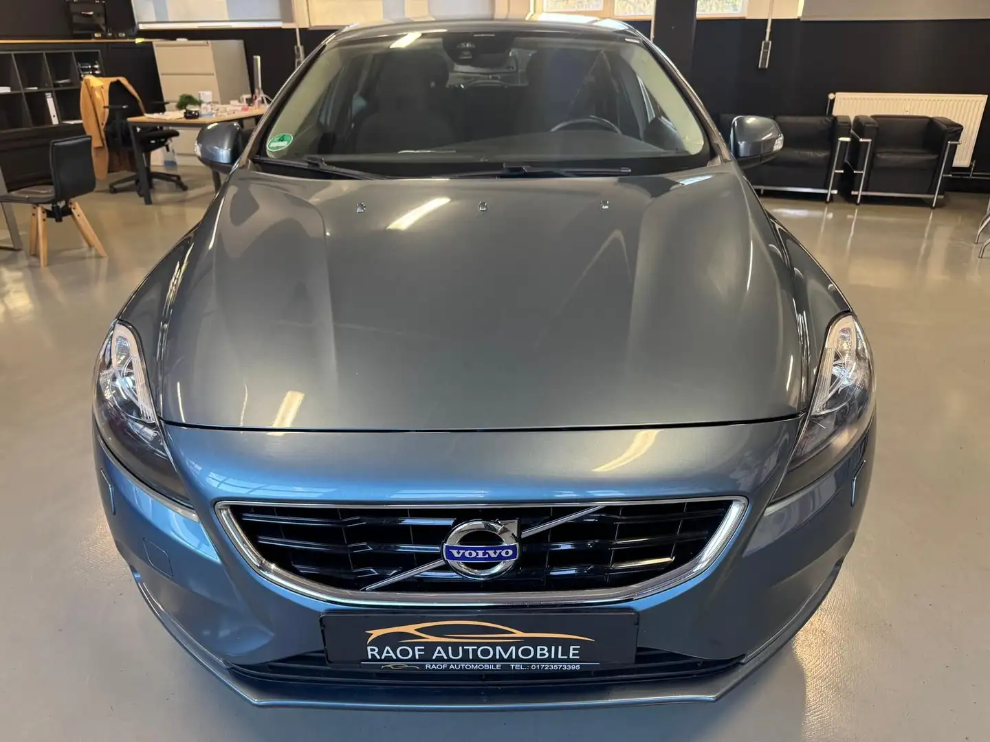 Volvo V40 2.0 Diesel KAT SHZ KAMERA KLIMA Blau - 2