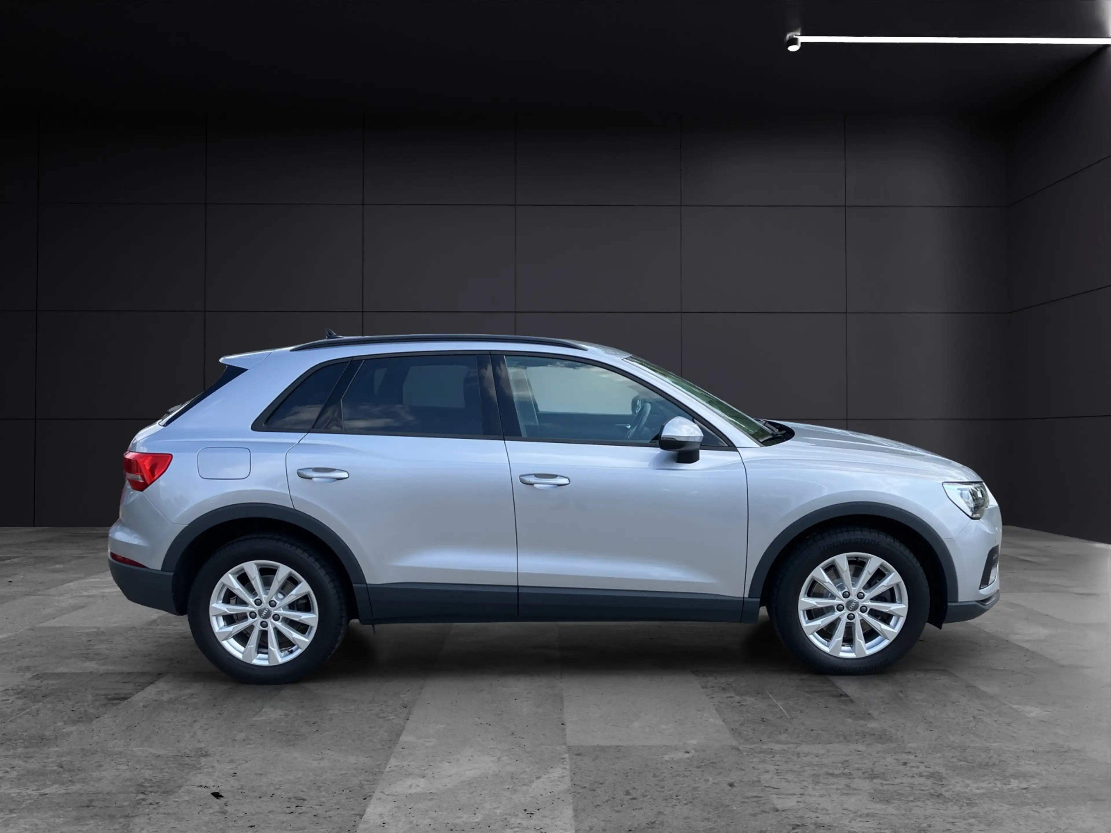 Audi Q3 40 TFSI quattro S-tronic LED 18" AVC — photo 6