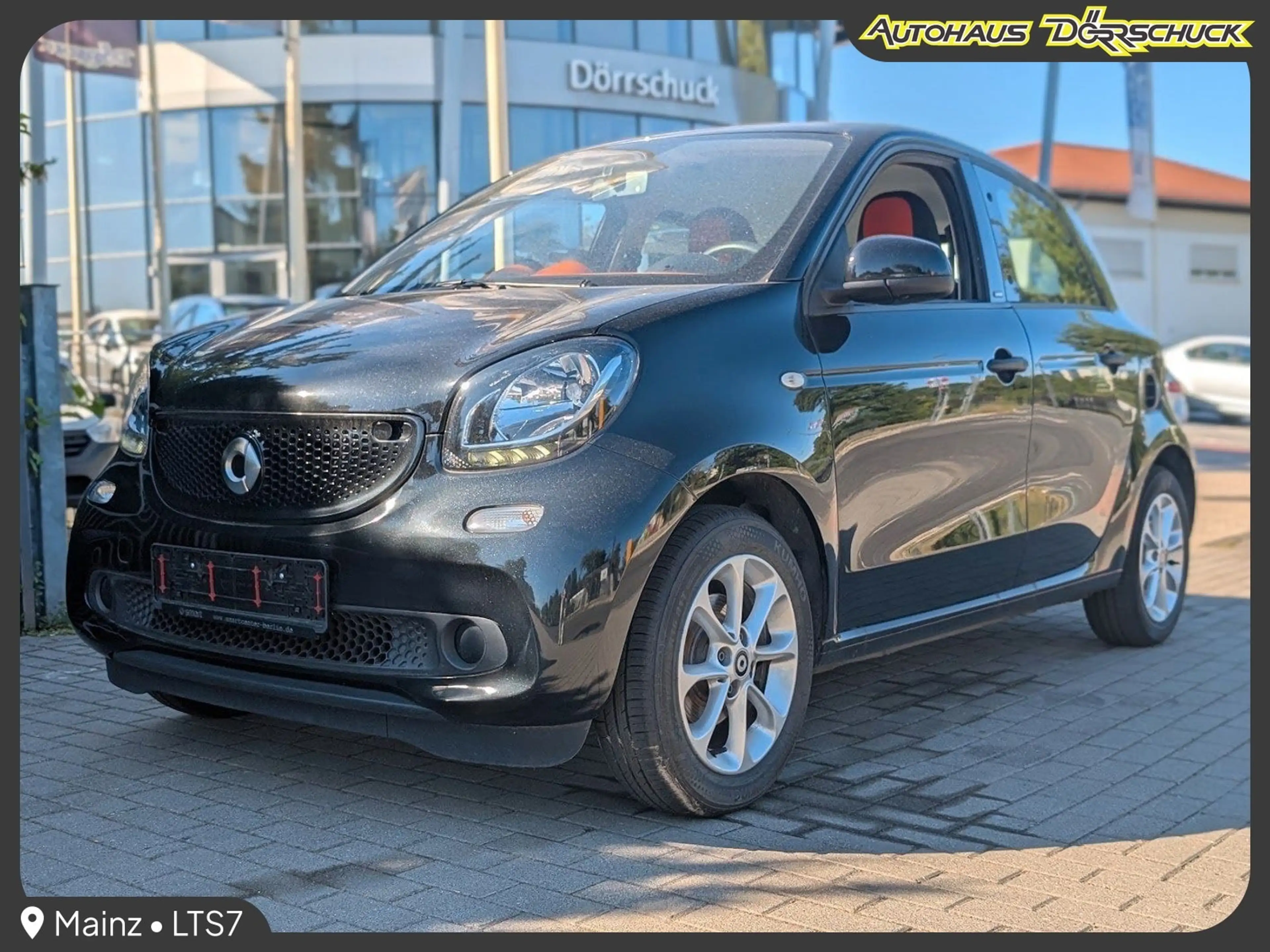 smart forFour forfour 1.0 passion DCT. TEMPOMAT. LED. ALU
