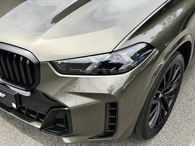 BMW X5 X5 view 4